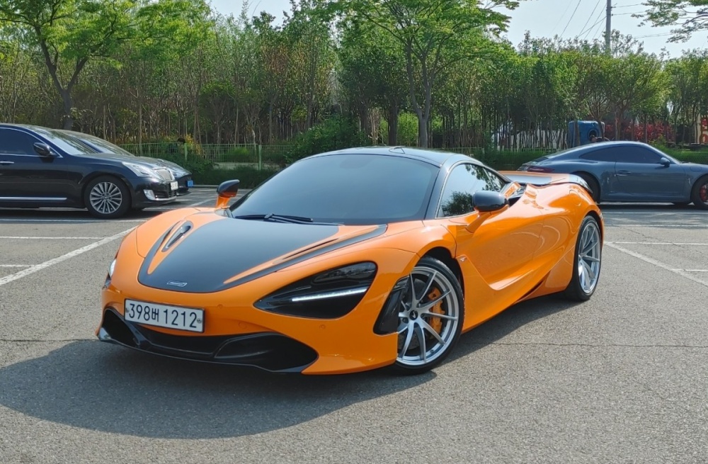 McLaren 720S