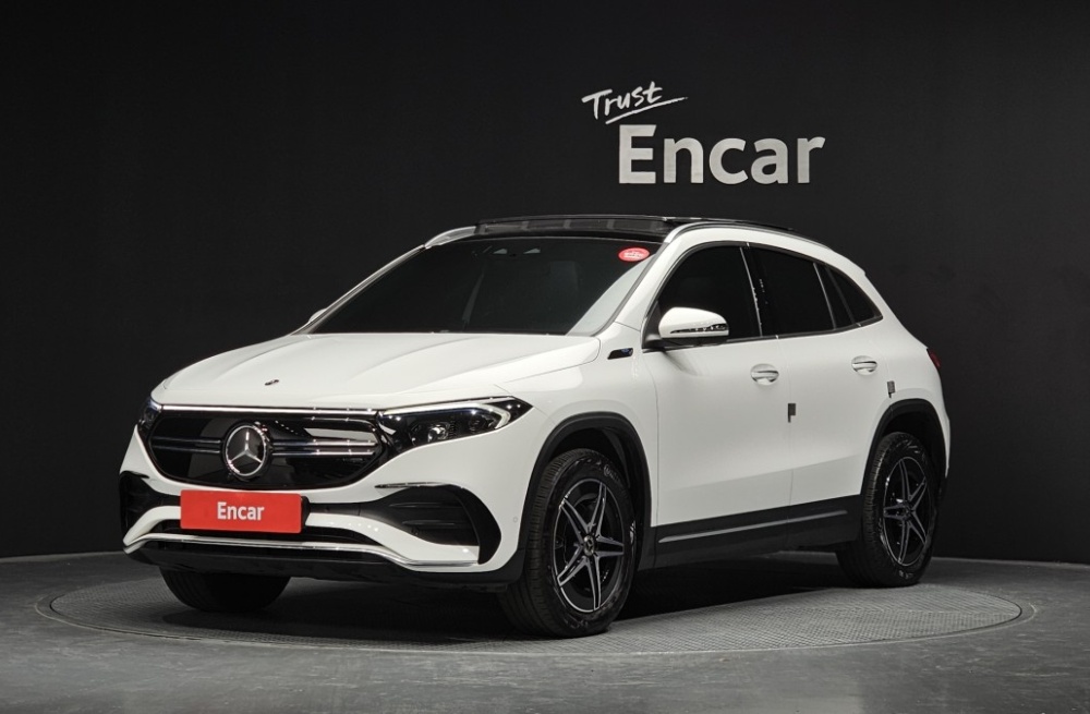 Mercedes-Benz EQA-H243