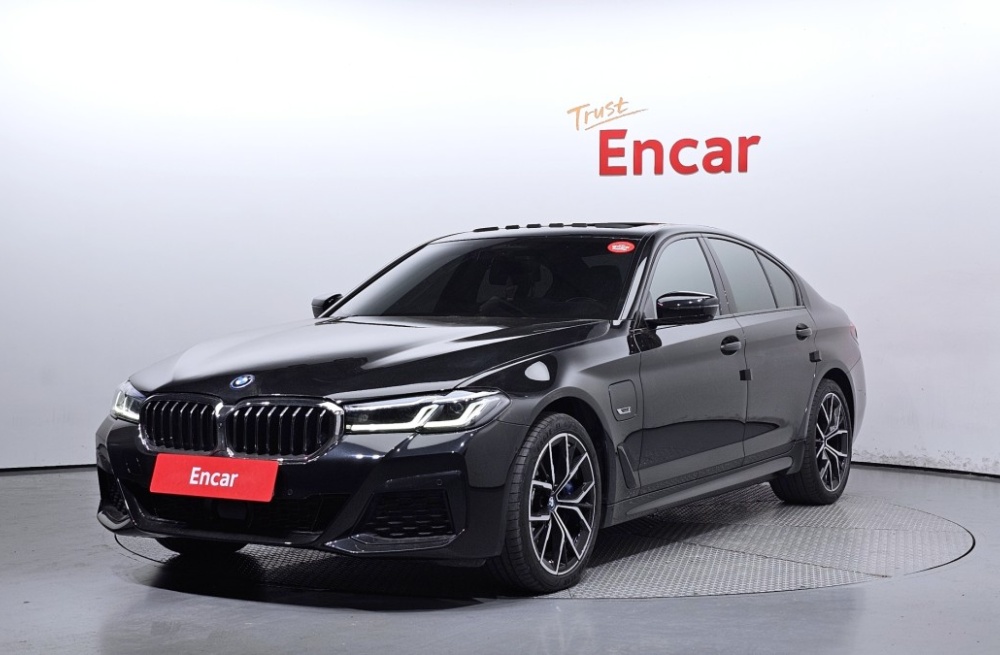 BMW 5 series (G30)
