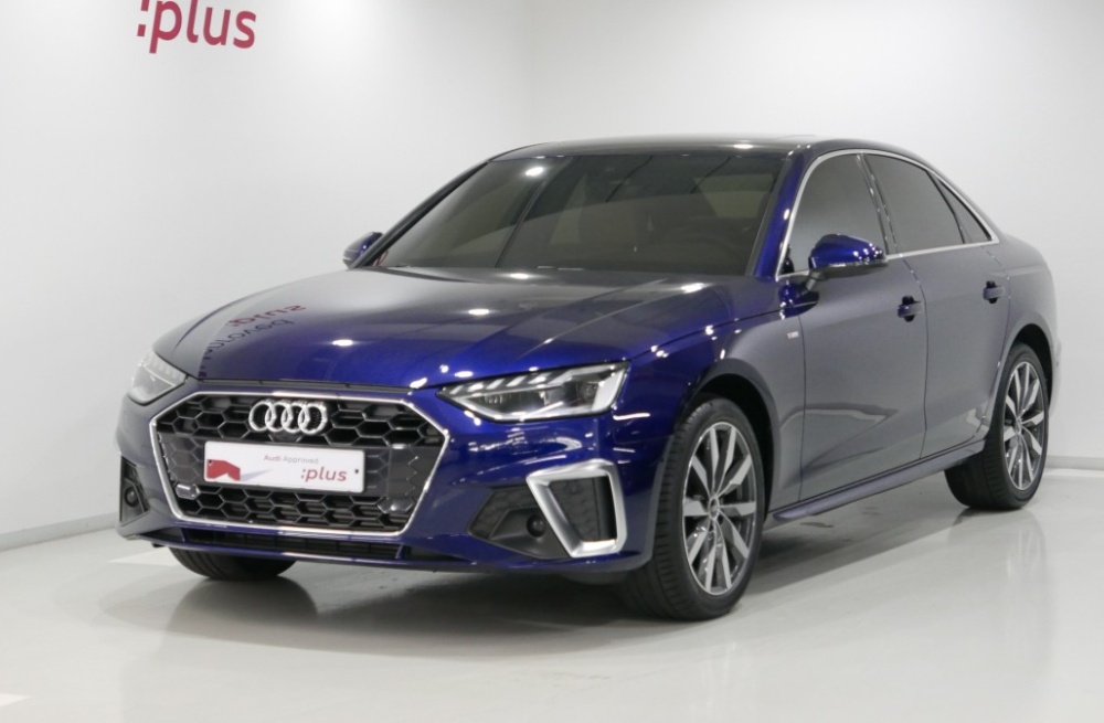 Audi A4 (B9)
