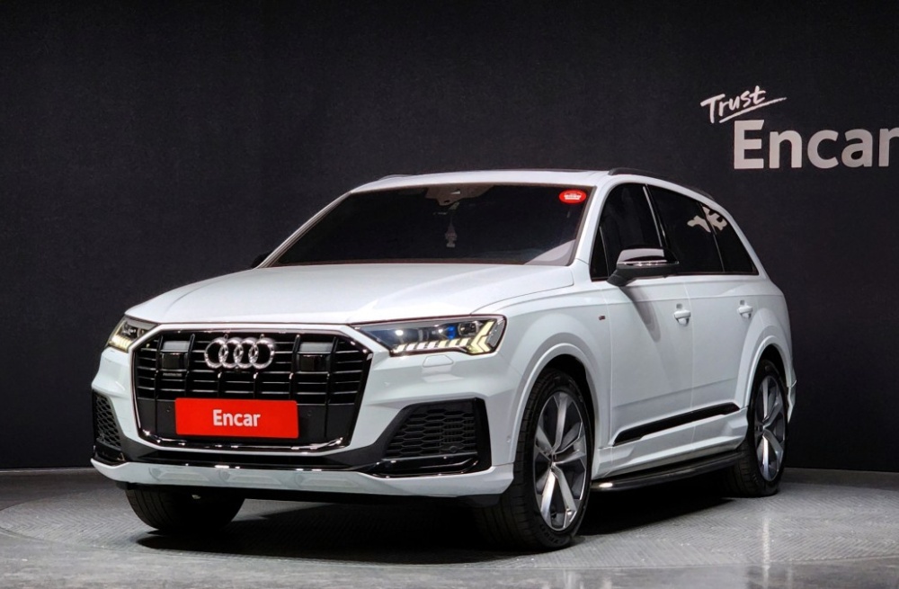 Audi Q7 (4M)