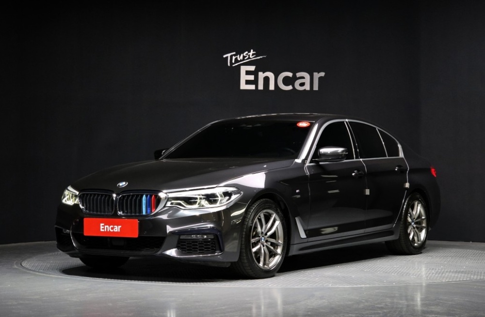 BMW 5 series (G30)