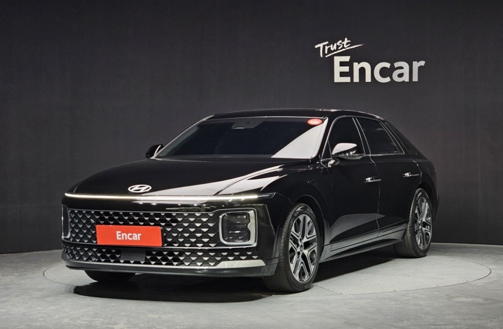 Hyundai Grandeur (GN7)