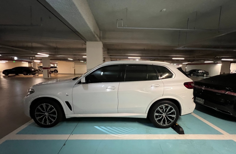 BMW X5 (G05)