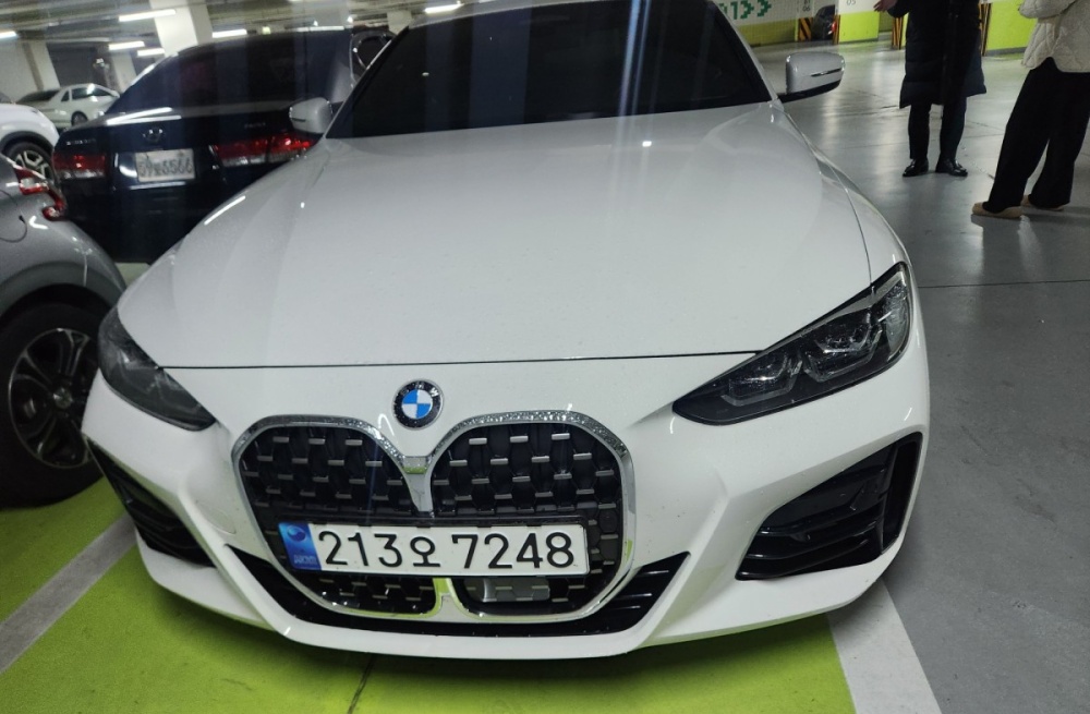 BMW 4 series (G22)