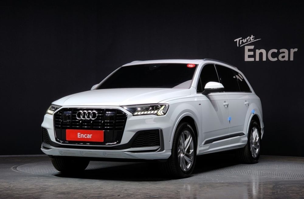 Audi Q7 (4M)