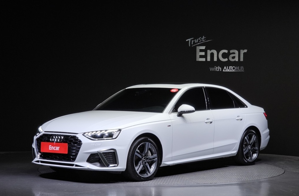 Audi A4 (B9)