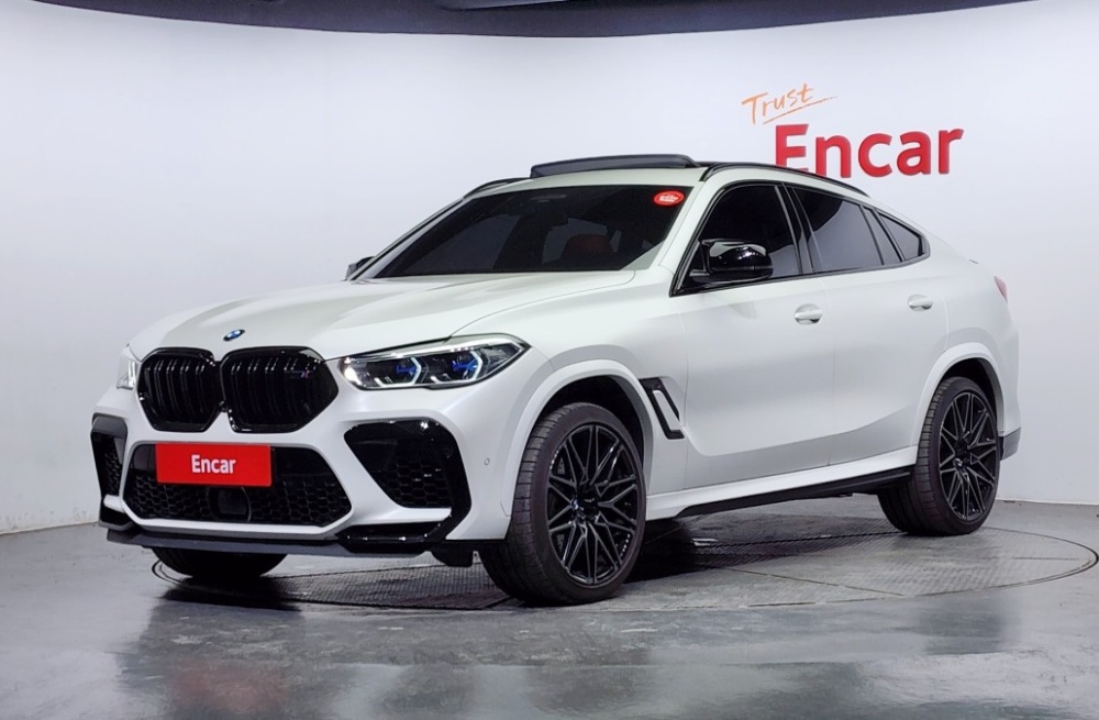 BMW X6M (G06)