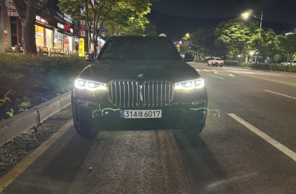 BMW X7 (G07)