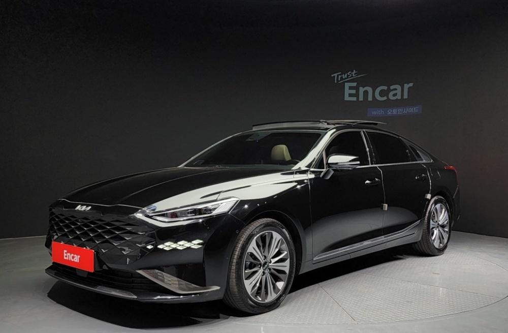 Kia K8 Hybrid
