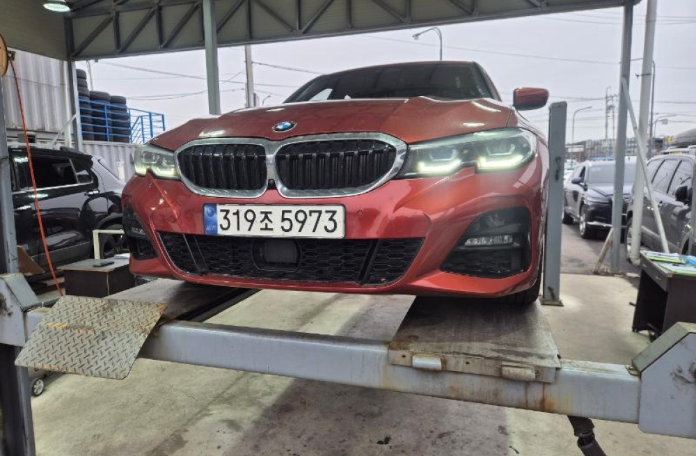 BMW 3 Series (G20)