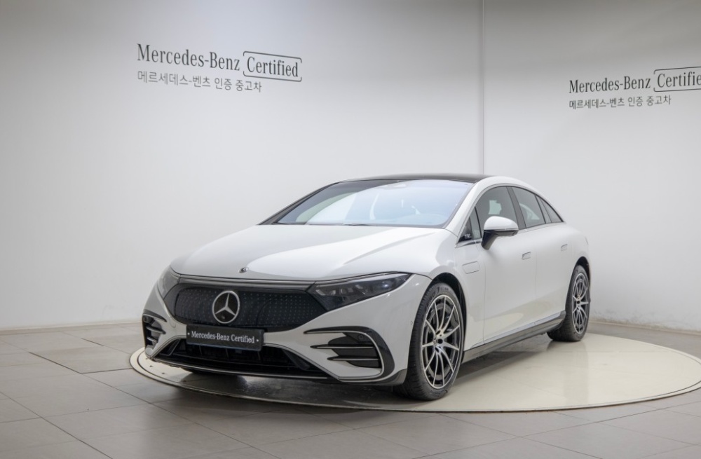 Mercedes-Benz EQS V297