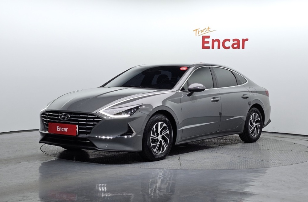 Hyundai Sonata Hybrid (DN8)