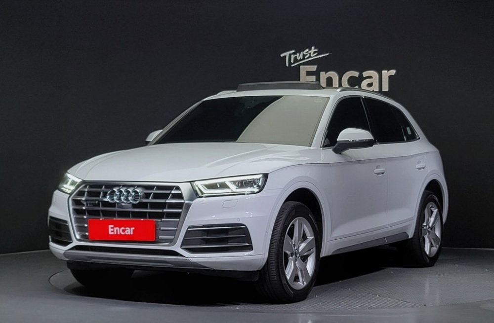 Audi Q5 (FY)