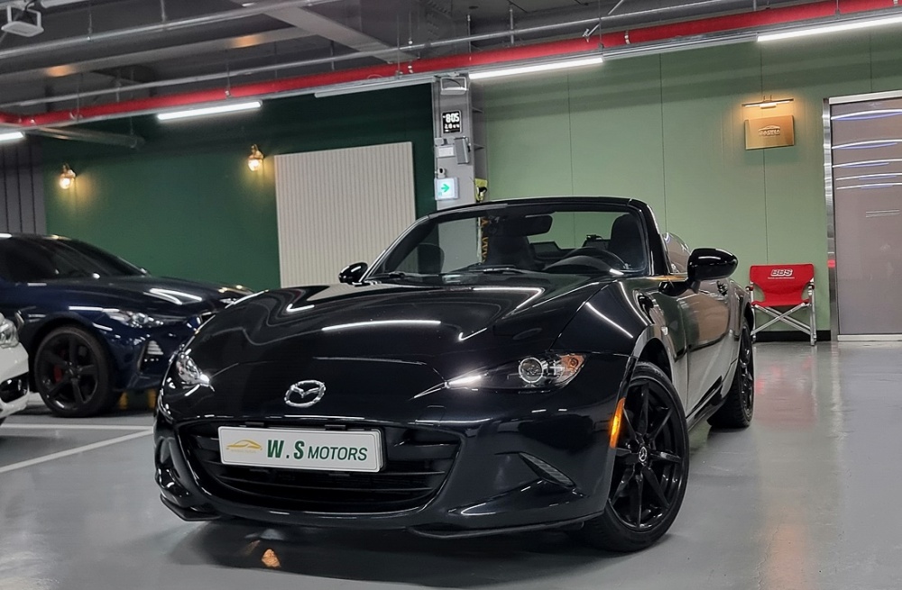 Mazda MX-5 MIATA