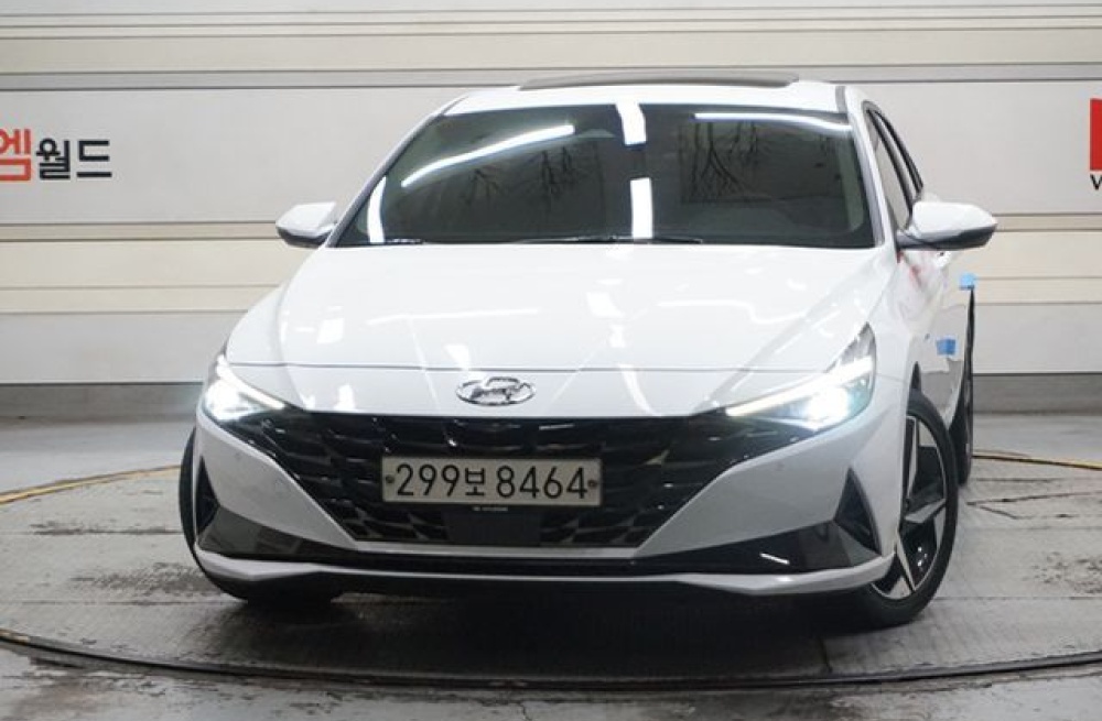 Hyundai The New Avante (CN7)