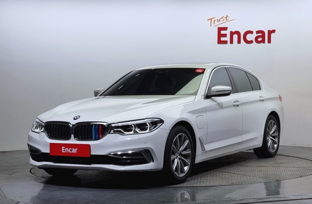 BMW 5 series (G30)