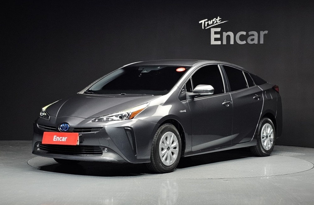 Toyota Prius 4th generation