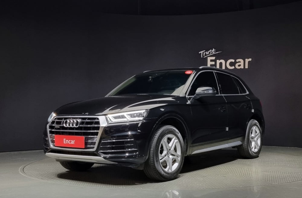 Audi Q5 (FY)