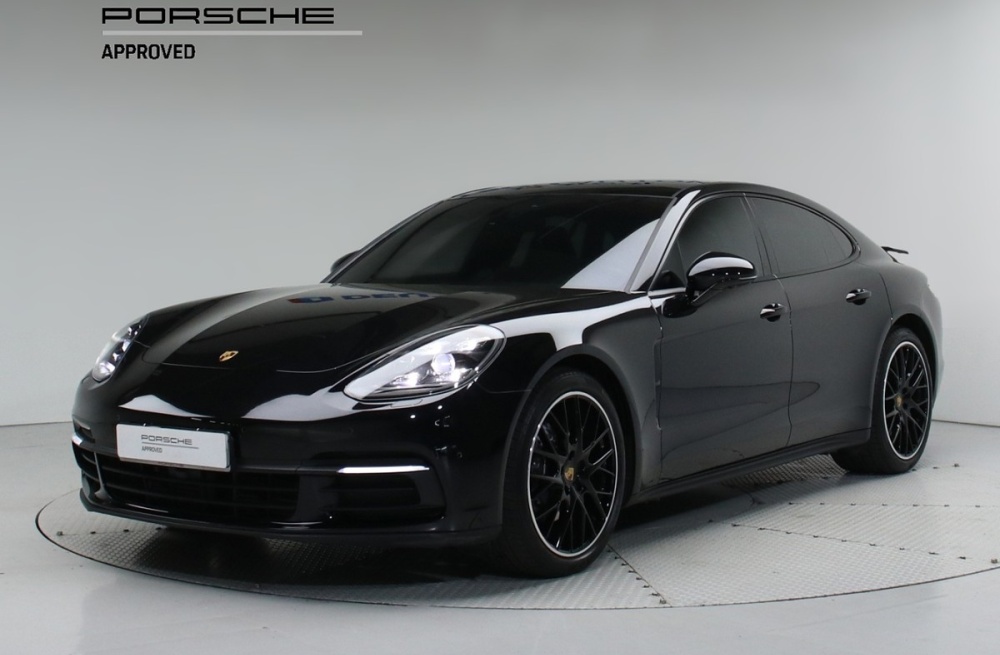 Porsche Panamera (971)