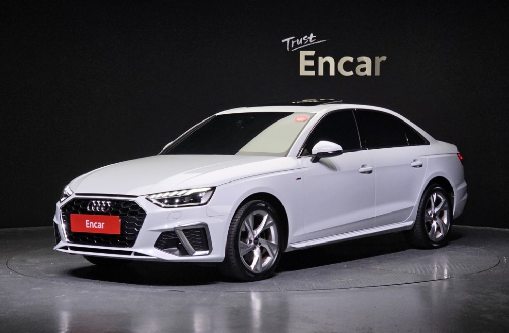 Audi A4 (B9)