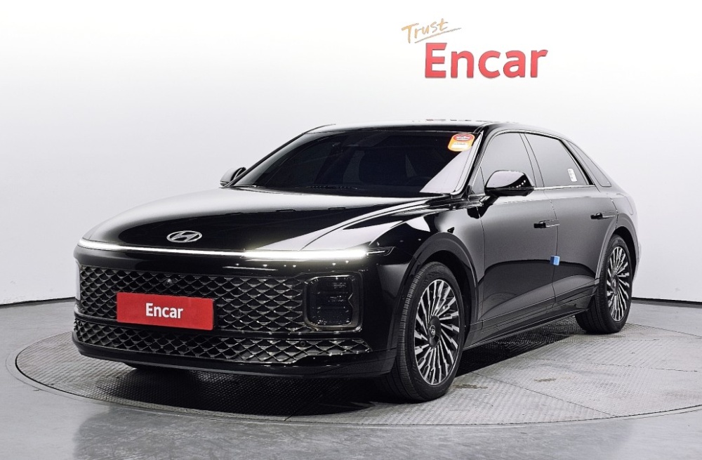 Hyundai Grandeur Hybrid (GN7)