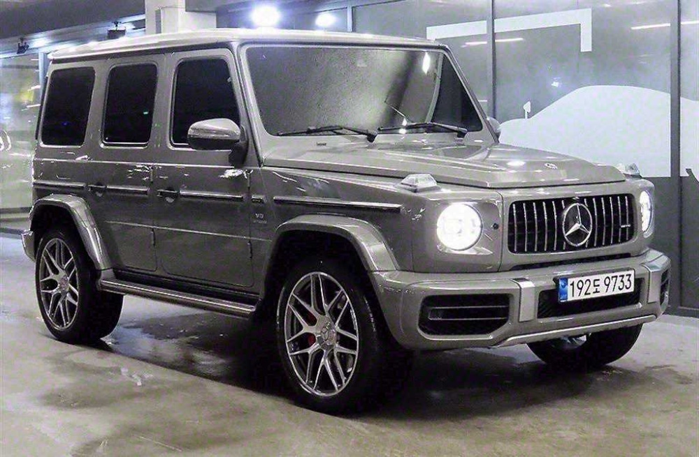 Mercedes-Benz G-Class W463b