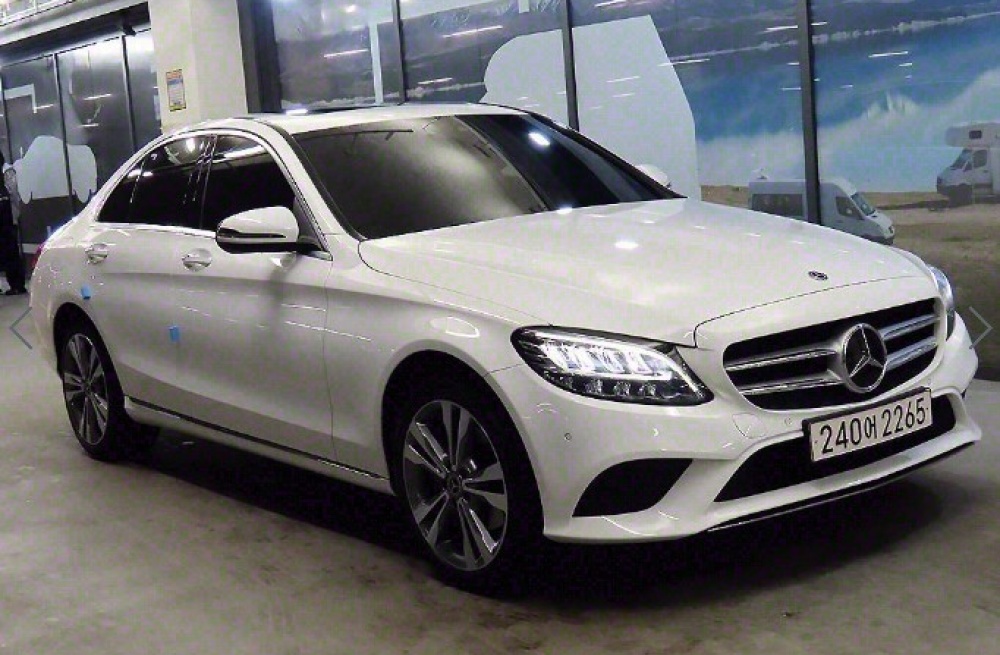 Mercedes-Benz C-Class W205