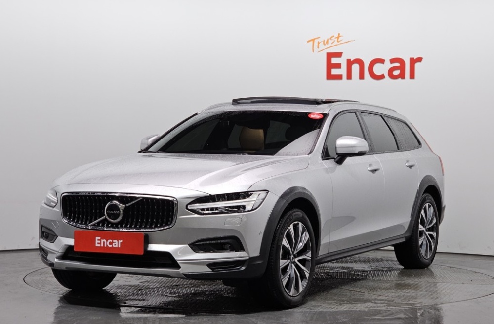 Volvo V90 Cross Country