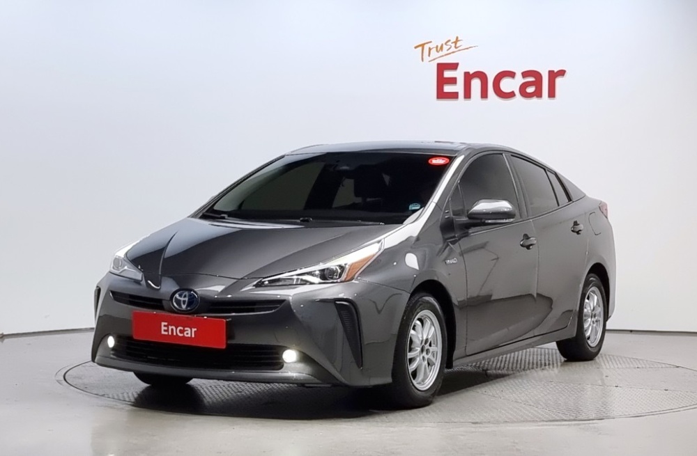 Toyota Prius 4th generation