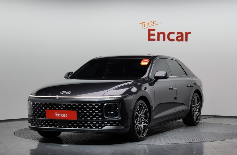 Hyundai Grandeur (GN7)