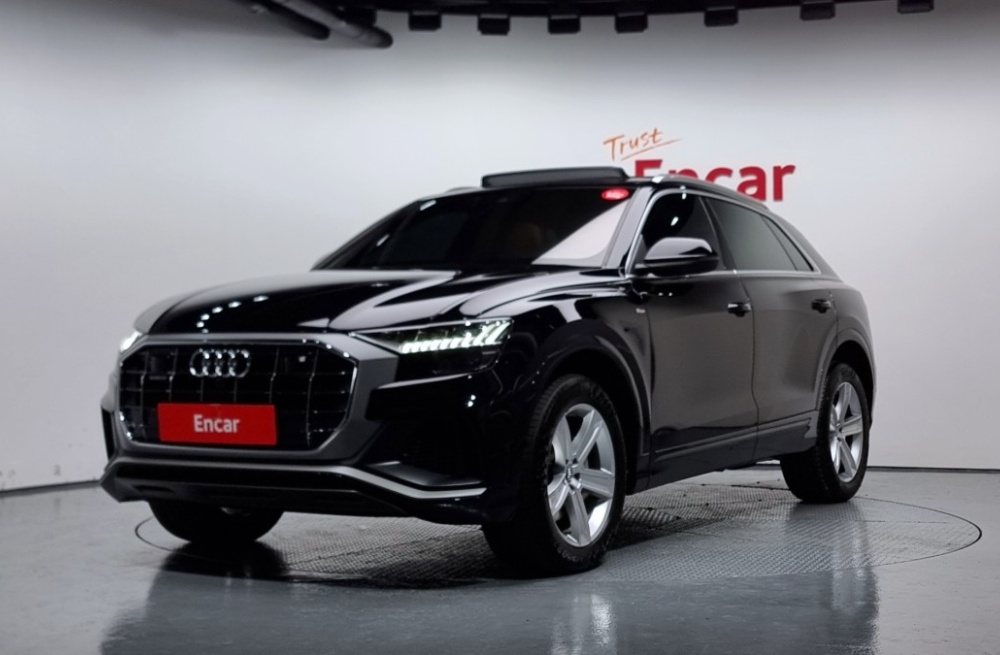 Audi Q8 (4M)