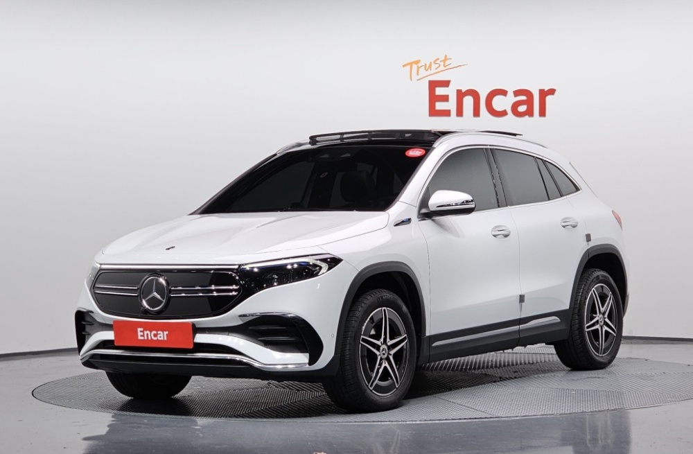 Mercedes-Benz EQA-H243