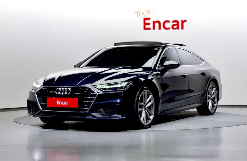 Audi A7 (4K)