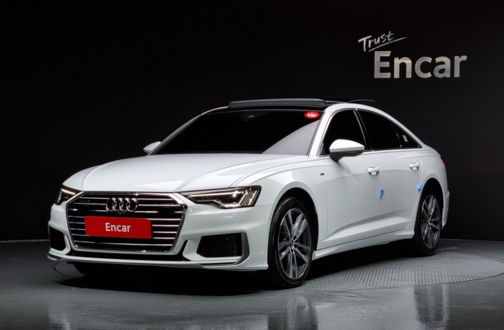 Audi A6 (C8)