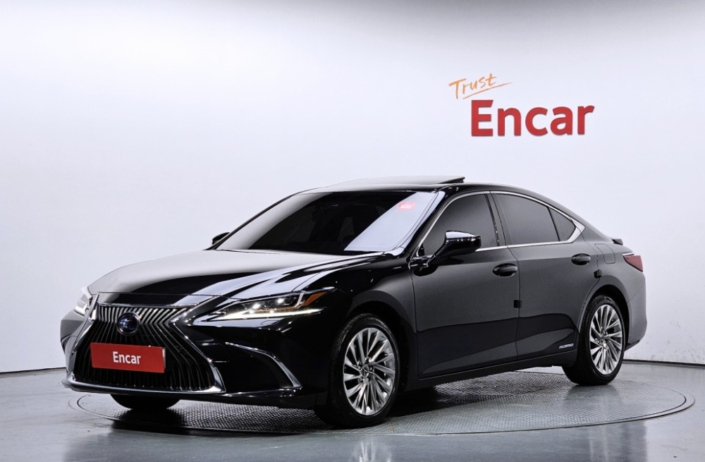 Lexus ES300h 7th generation
