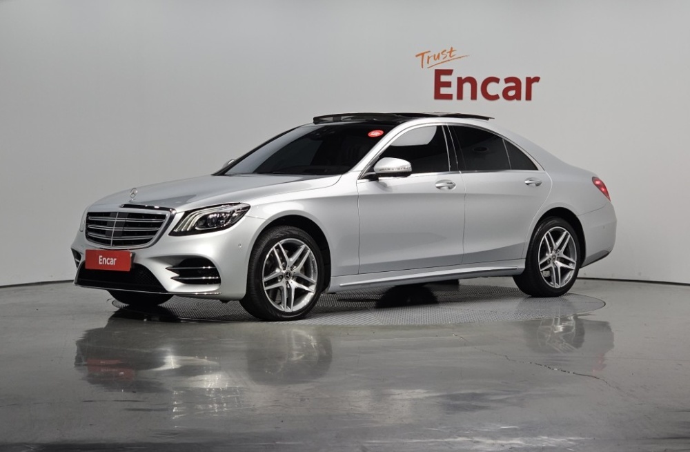 Mercedes-Benz S-Class W222