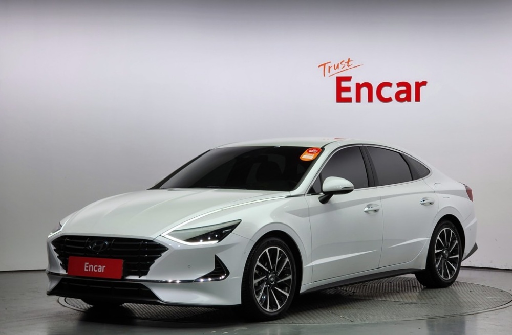 Hyundai Sonata (DN8)