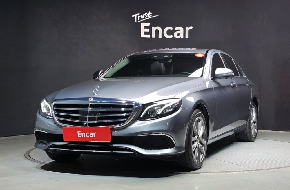 Mercedes-Benz E-Class W213