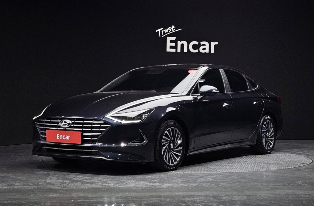 Hyundai Sonata Hybrid (DN8)