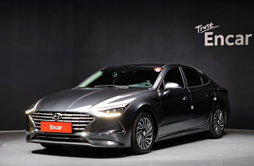 Hyundai Sonata Hybrid (DN8)