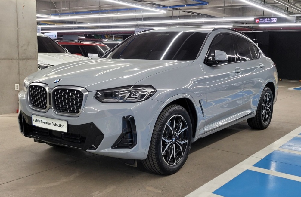 BMW X4 (G02)