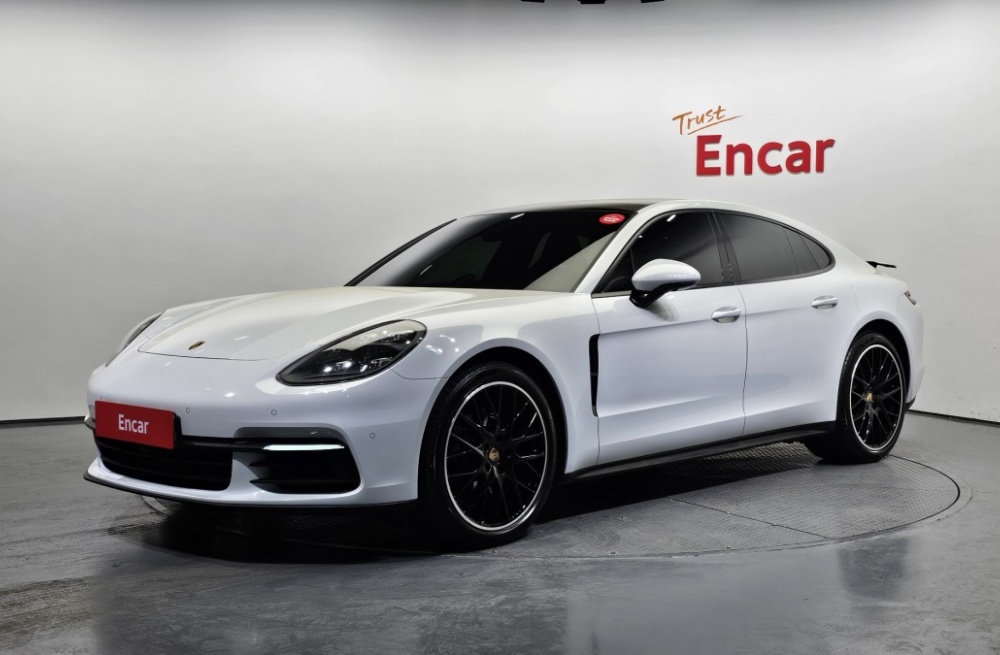 Porsche Panamera (971)