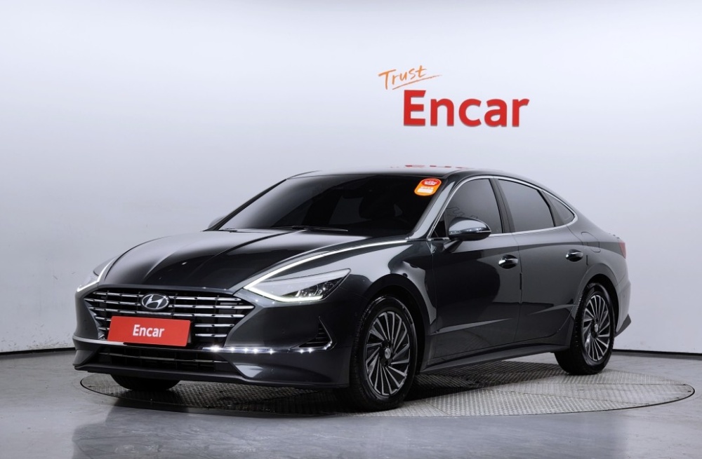 Hyundai Sonata Hybrid (DN8)
