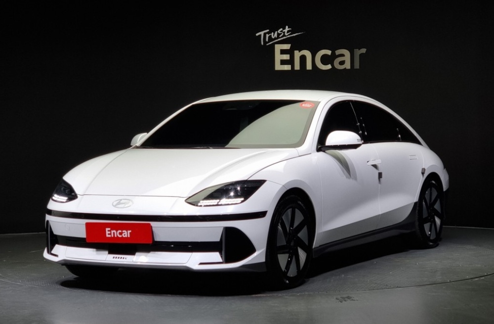 Hyundai Ioniq 6