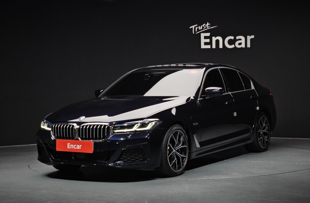BMW 5 series (G30)