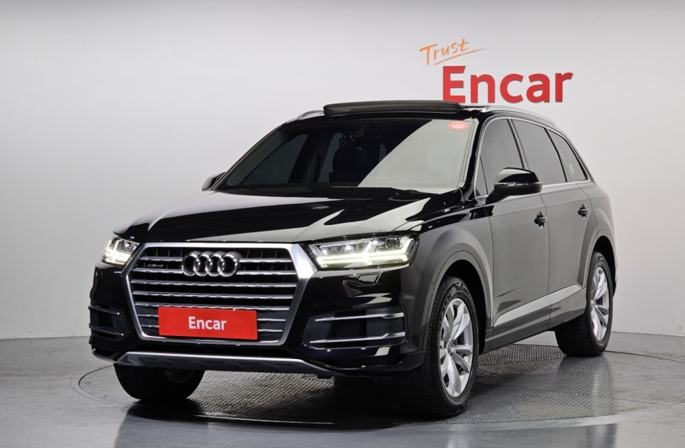 Audi Q7 (4M)