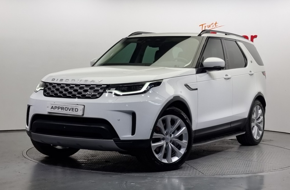 Land rover discovery 5