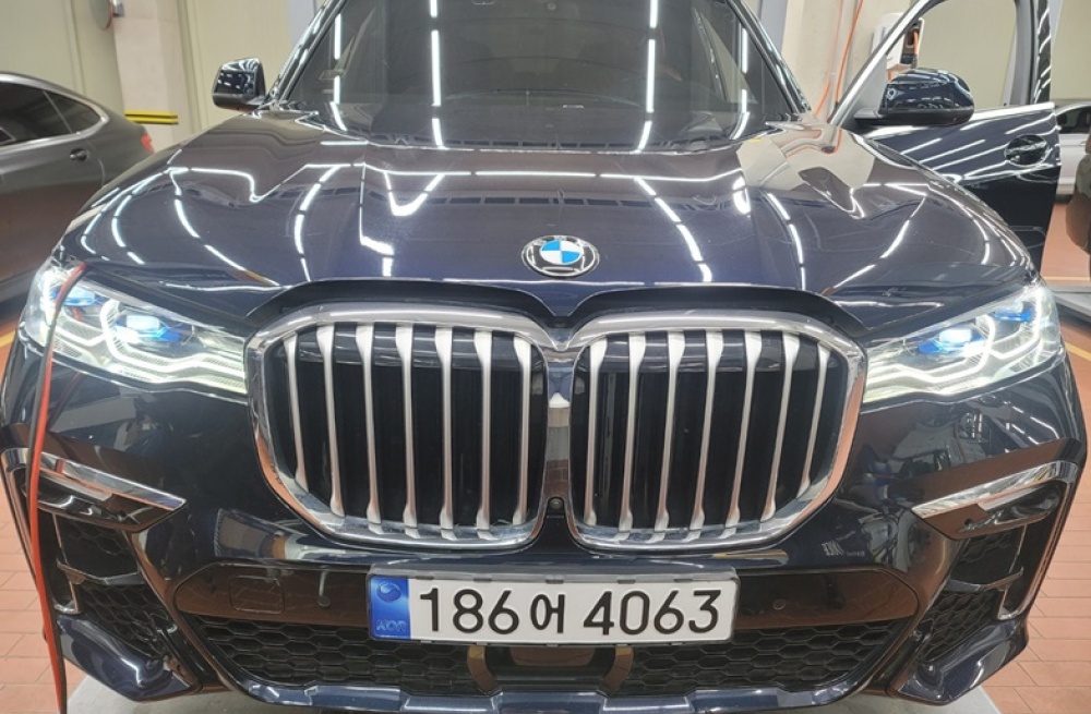 BMW X7 (G07)