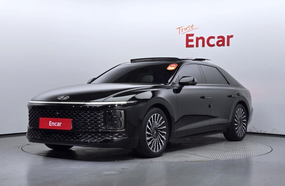 Hyundai Grandeur (GN7)